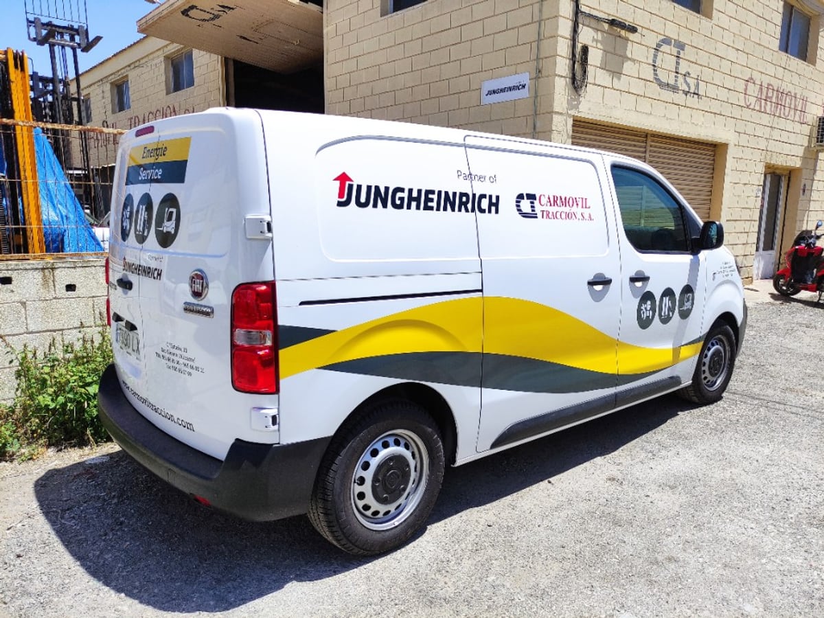 Furgoneta Carmovil Jungheinrich